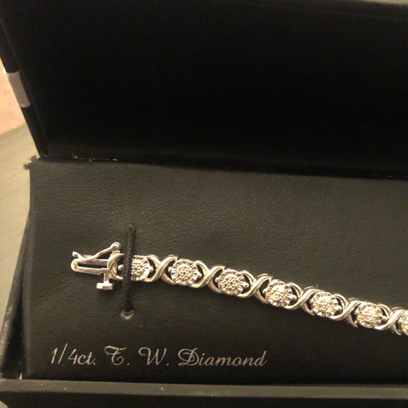 Bracelet - Picture 4 of 4